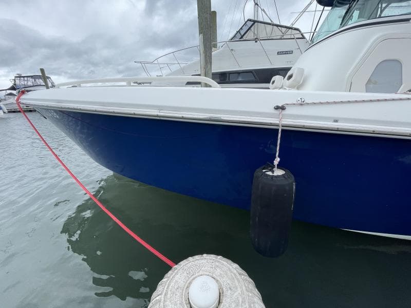 2007 Everglades 290 Pilot