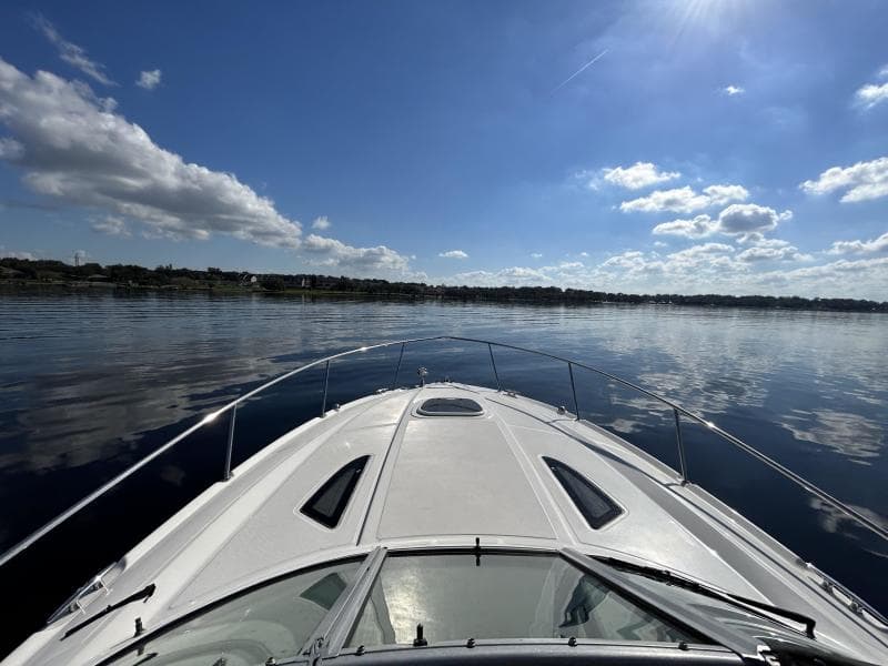 2009 Sea Ray 310 Sundancer  Andrews Place Bow