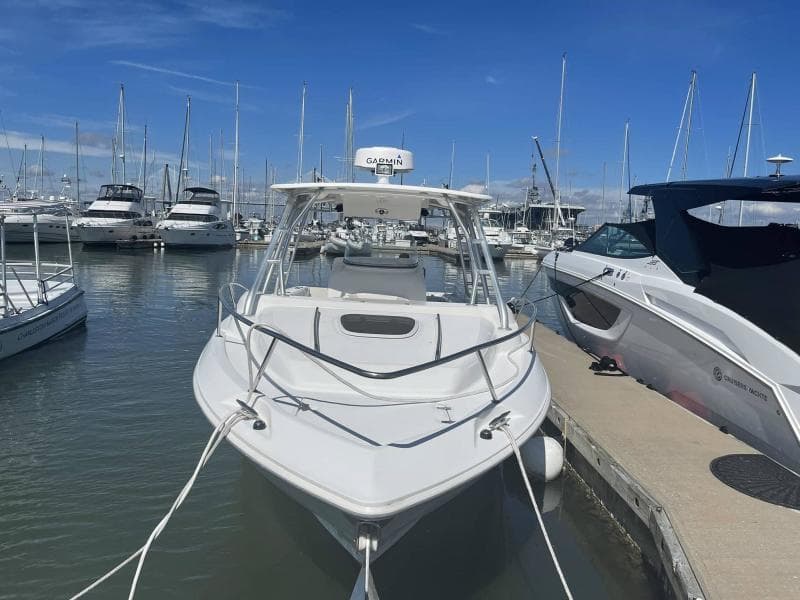 2008 Boston Whaler 320 Outrage Cuddy Cabin