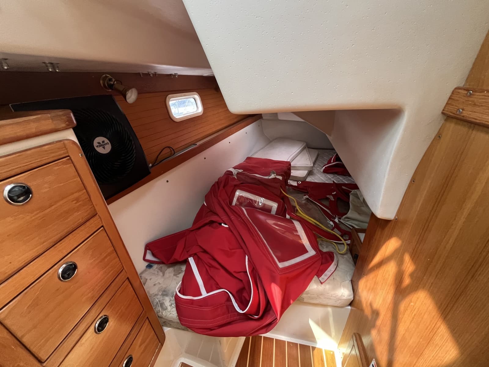 1999 Catalina 36 MK II