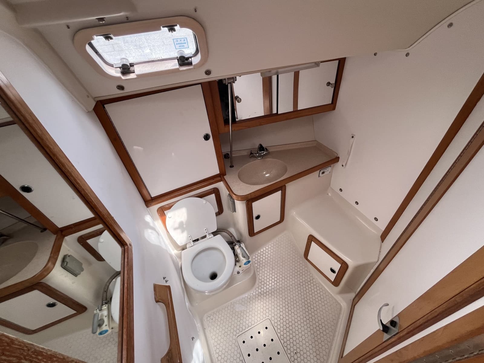 1999 Catalina 36 MK II