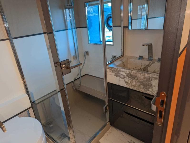 2023 Astondoa 677 Coupe