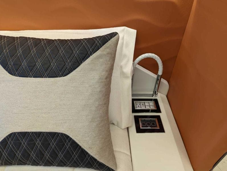 2023 Astondoa 677 Coupe