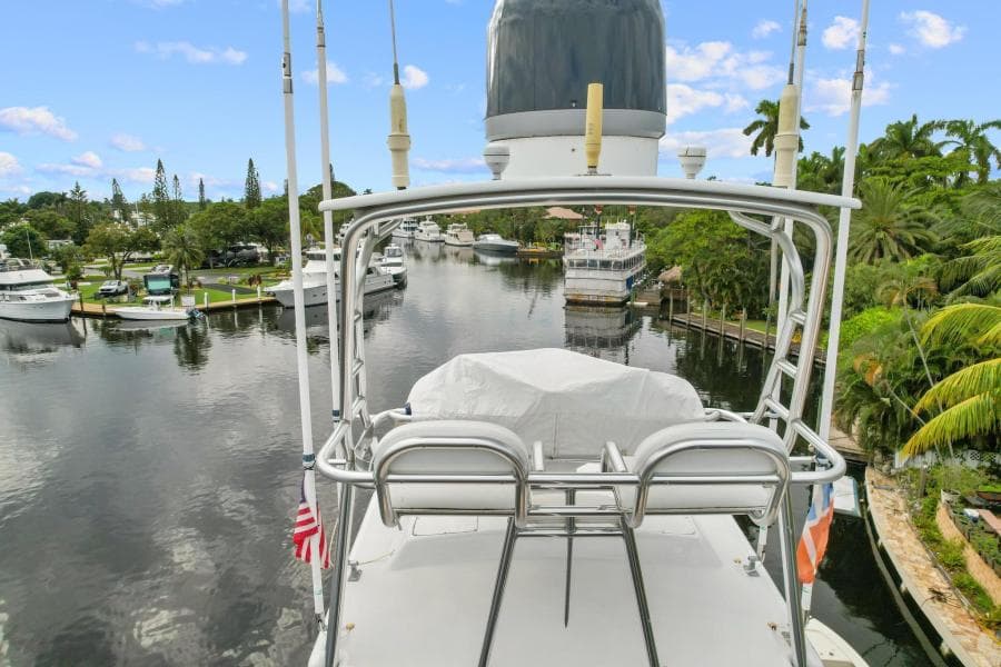 1998 Hatteras 82 Convertible