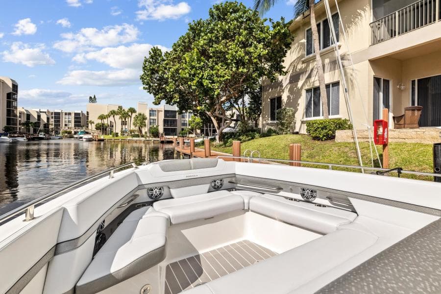 2021 Formula 380 SSC