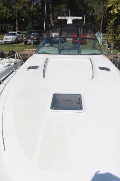 1999 Sea Ray Express Cruiser