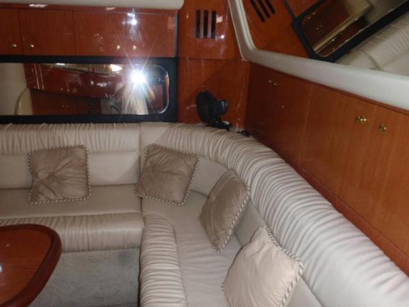 1999 Sea Ray Express Cruiser
