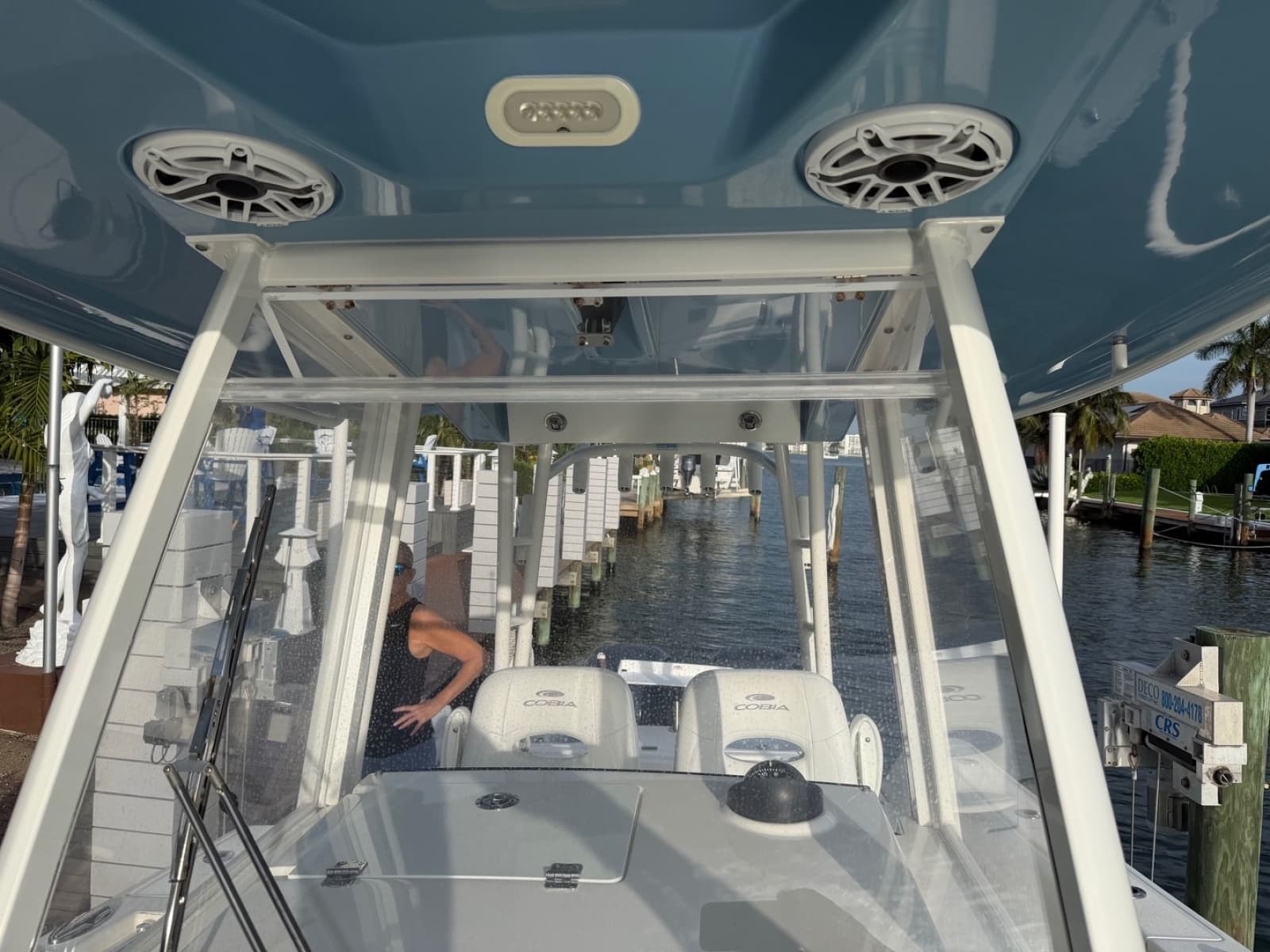 2020 Cobia 301 - Photo 24