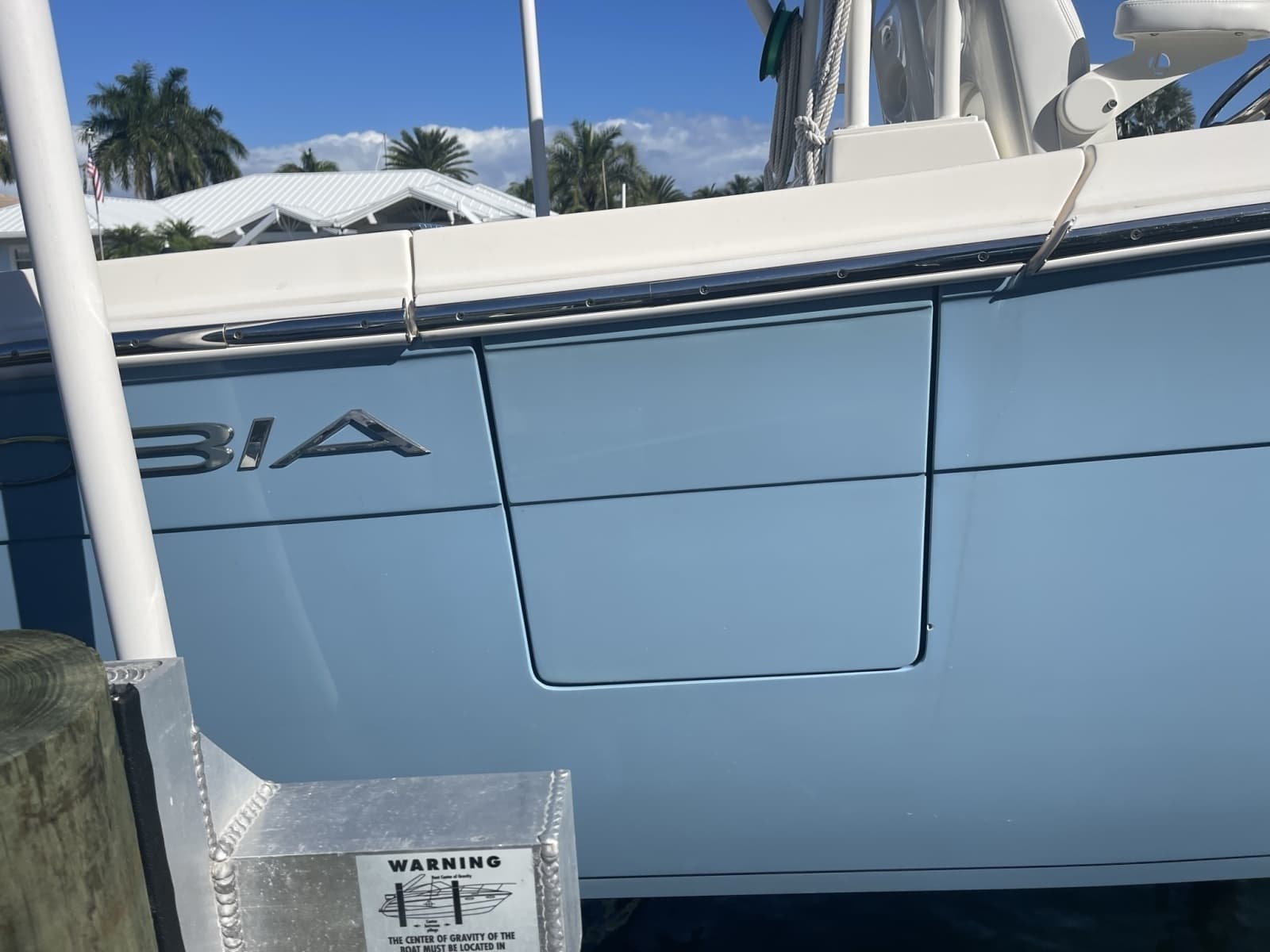 2020 Cobia 301 - Photo 38