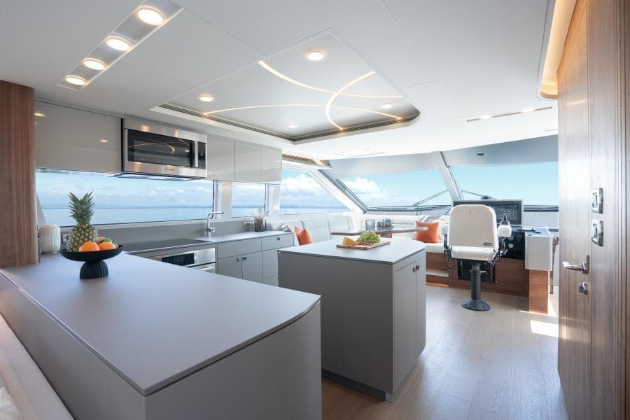 2023 CL Yachts CLB72