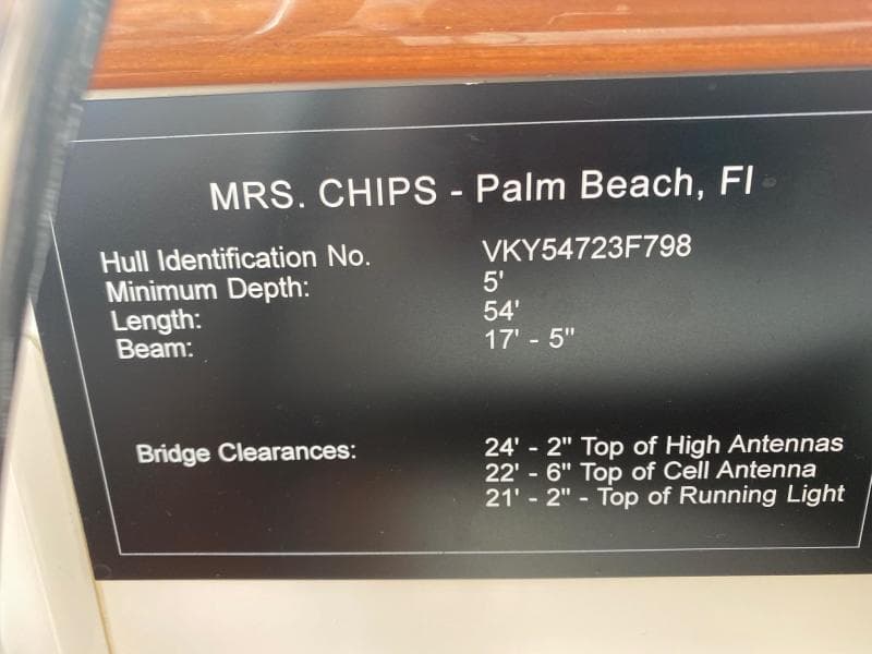 1998 Viking 54 Sport Yacht