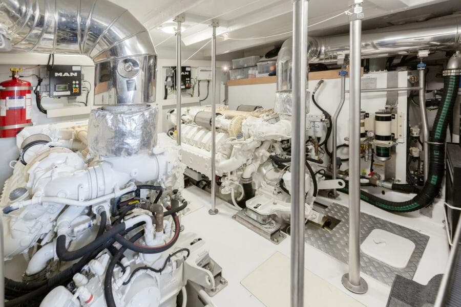 2020 Azimut 72 Flybridge