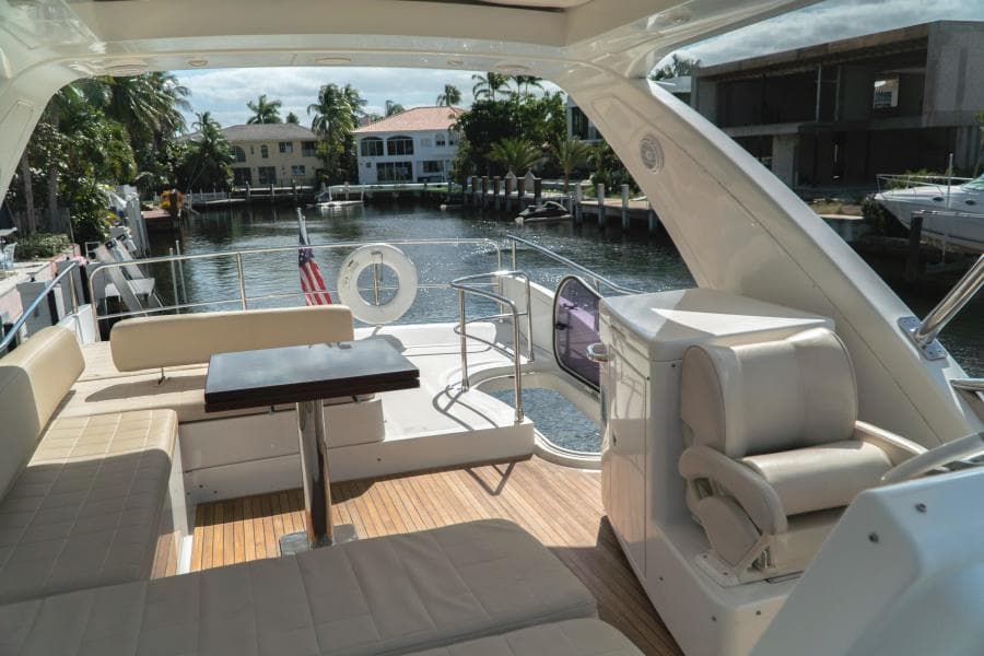 2013 Azimut FLY54
