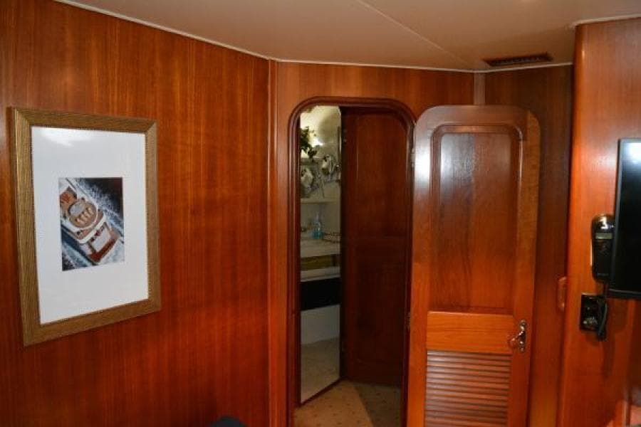 1989 Viking Motor Yacht