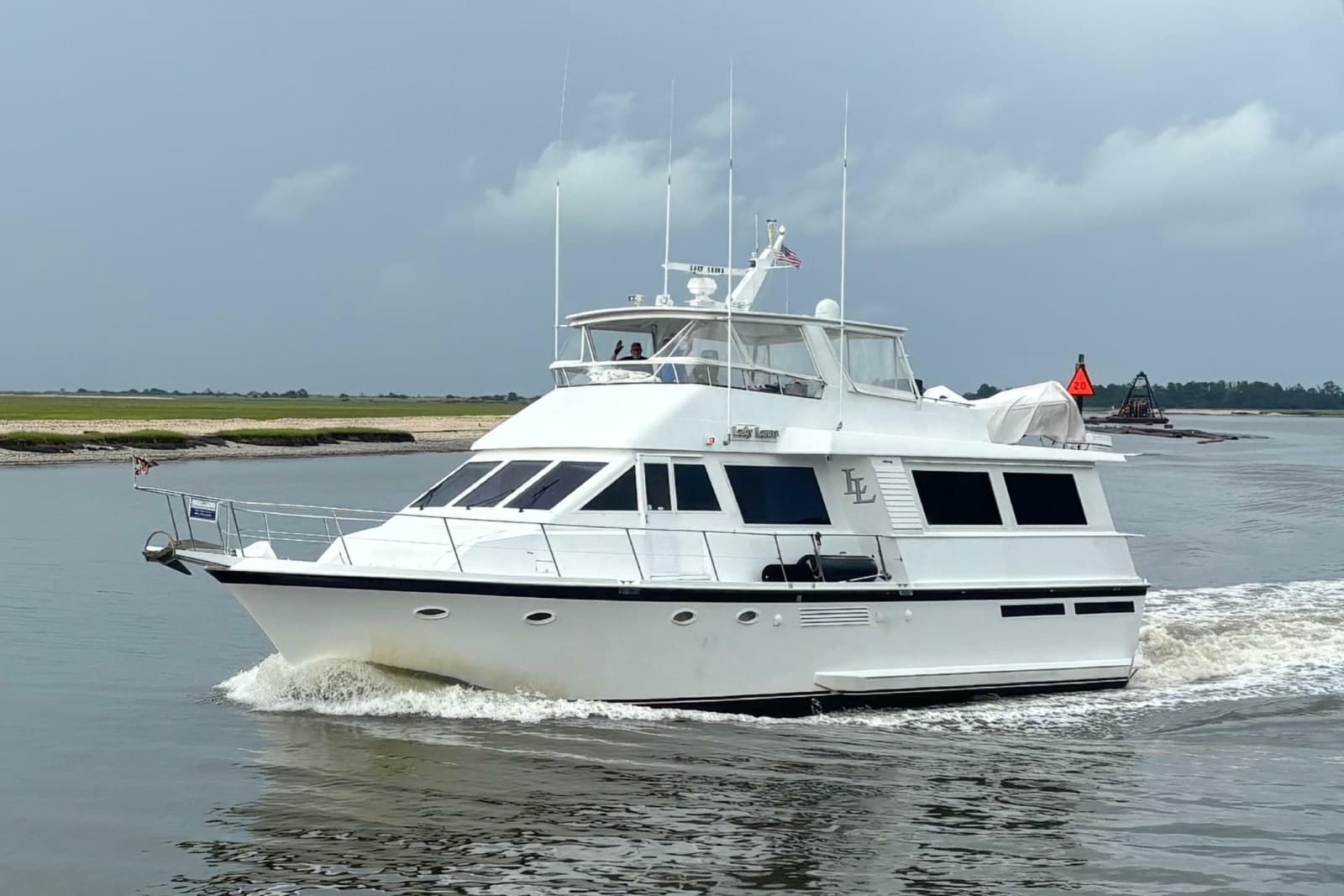1989 Viking Motor Yacht - Photo 1