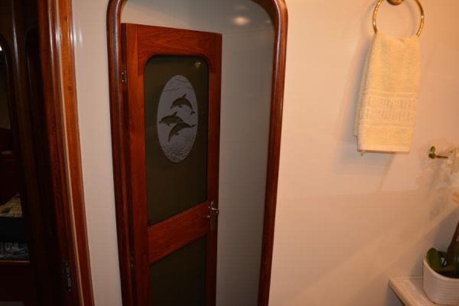 1989 Viking Motor Yacht