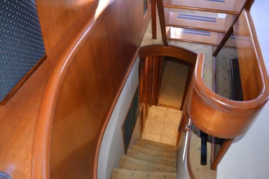 1989 Viking Motor Yacht