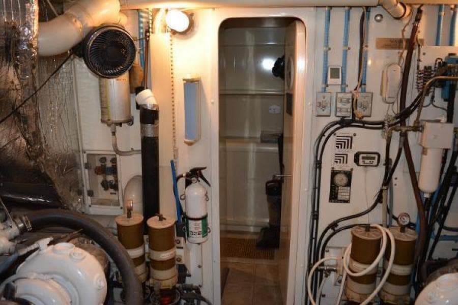 1989 Viking Motor Yacht