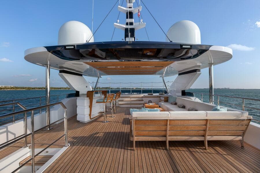 2022 Majesty Yachts 120