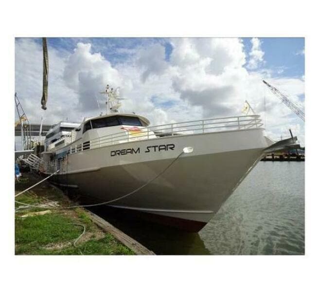 1981 Custom Camcraft / Midship Marine High Speed Passenger Vessel