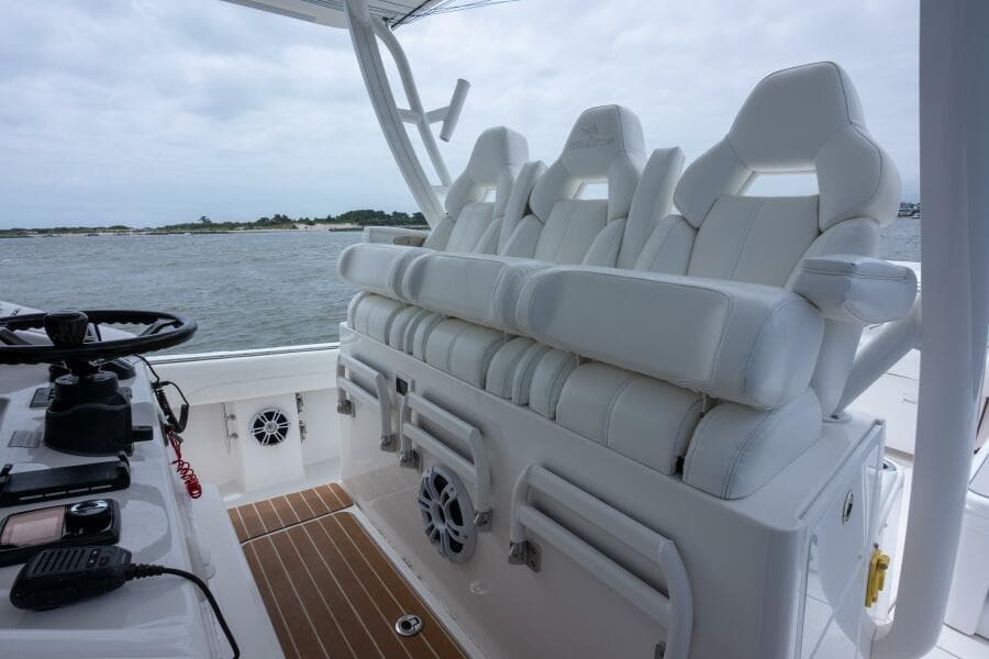 37 Regulator 2022 Dave 34