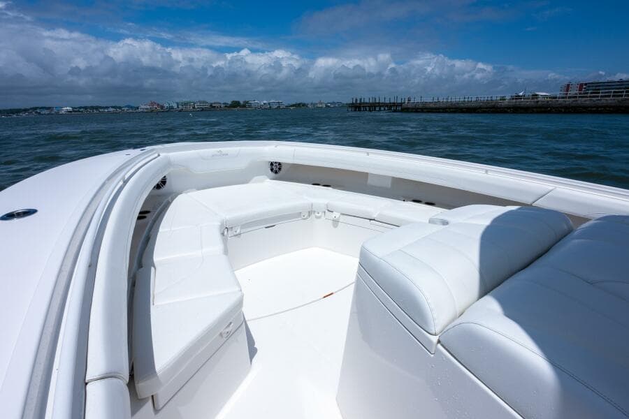 37 Regulator 2022 Dave 38