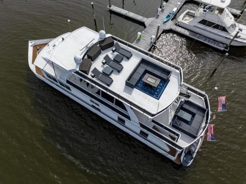 2008 Fantasy 82 Coastal Yacht - Photo 2