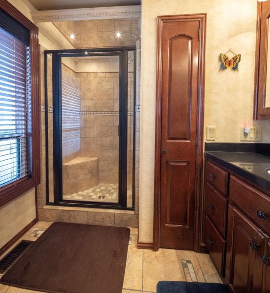 2008 Fantasy 82 Coastal Yacht - Photo 20