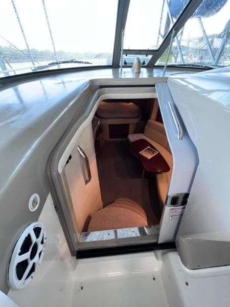 2005 Sea Ray Sundancer 320