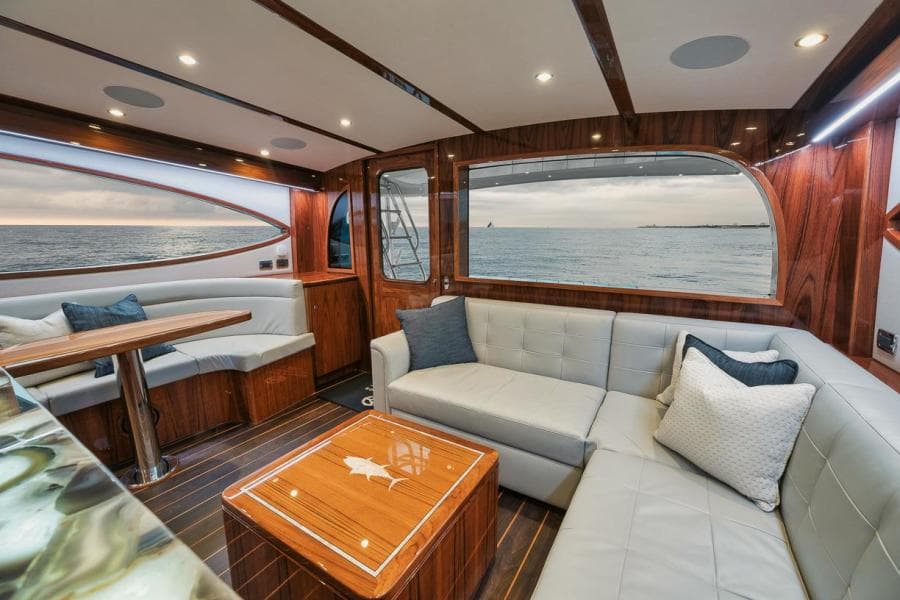 2020 Hatteras Convertible GT59