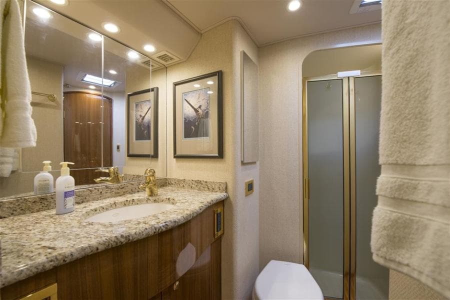 2008 Viking 52 Sport Coupe She's All Hooked Up