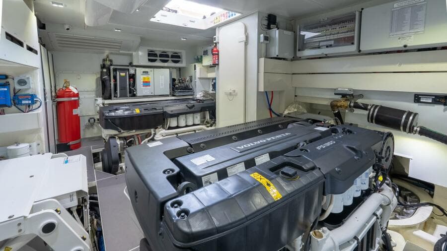 2024 Absolute Navetta 68