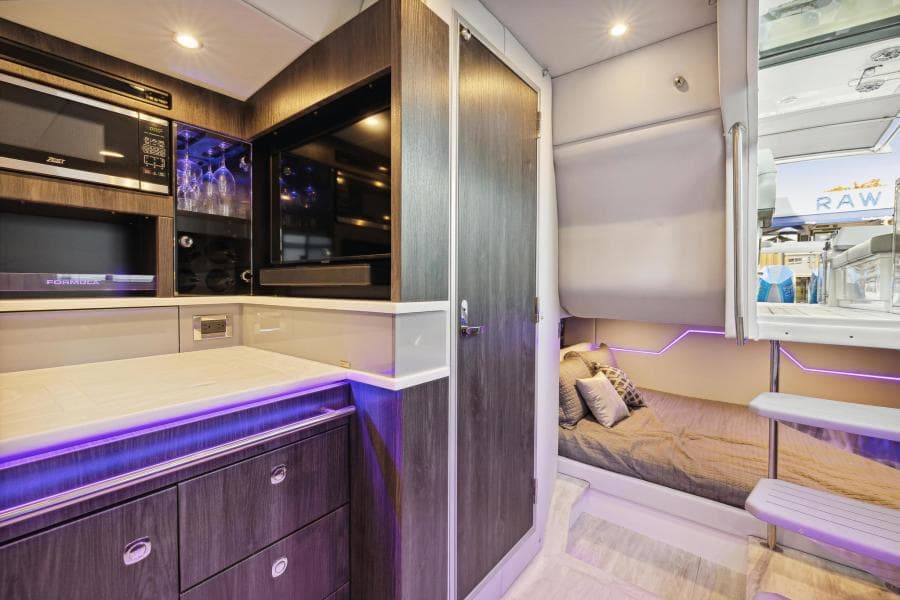 2023 Formula 430 Super Sport Crossover