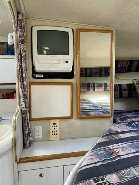 1997 Sea Ray 330 Sundancer