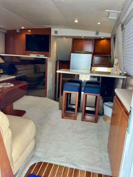 1997 Viking 43 Convertible