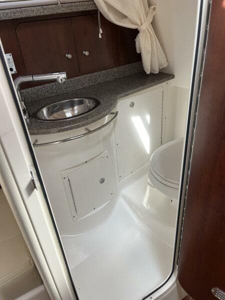 2015 Robalo R305 Walkaround