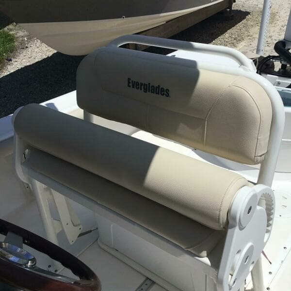 2016 Everglades 243CC