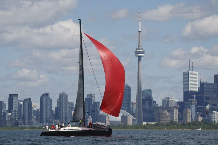 2001 Farr  - Photo 26