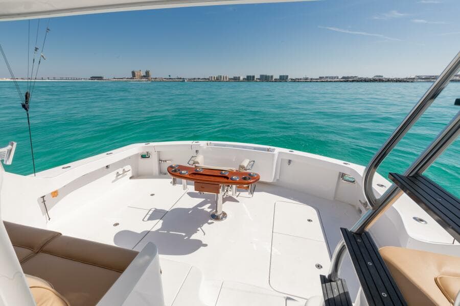 2016 Hatteras GT60  KNOT ON CALL  Cockpit 3