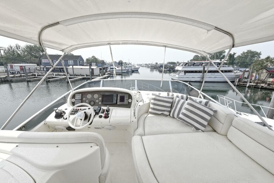 2003 Azimut 62