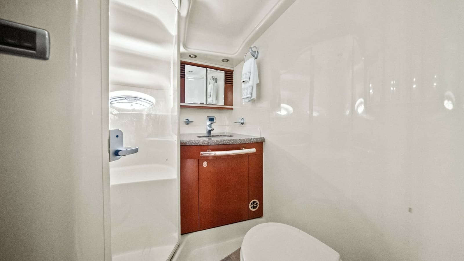 2005 Sea Ray Sundancer 500 - Photo 28