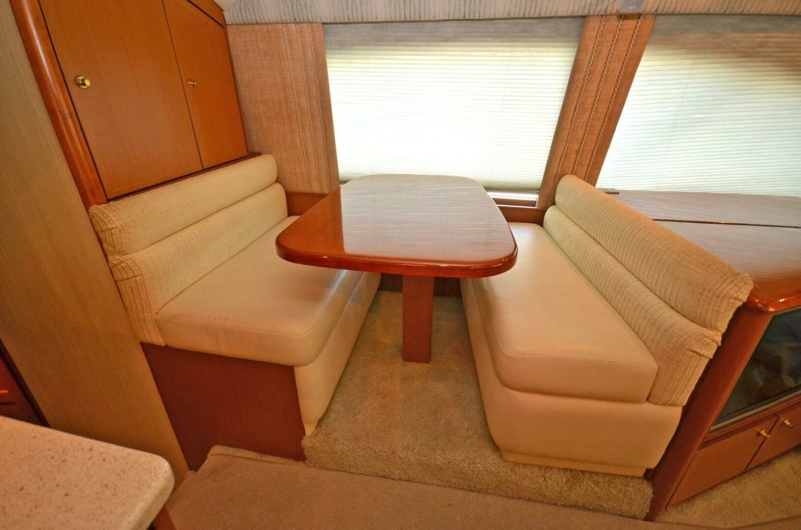 2005 Ocean Yachts 50 Super Sport - Photo 26