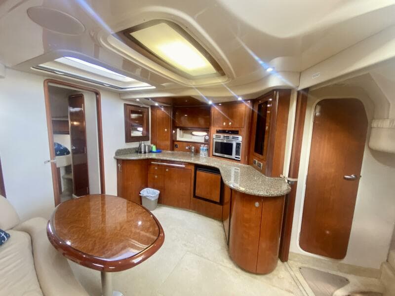 2005 Sea Ray 420 Sundancer