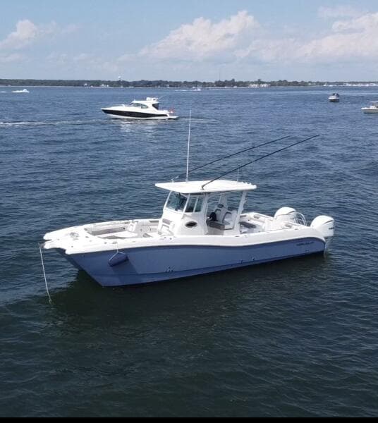 2022 World Cat 325 CC