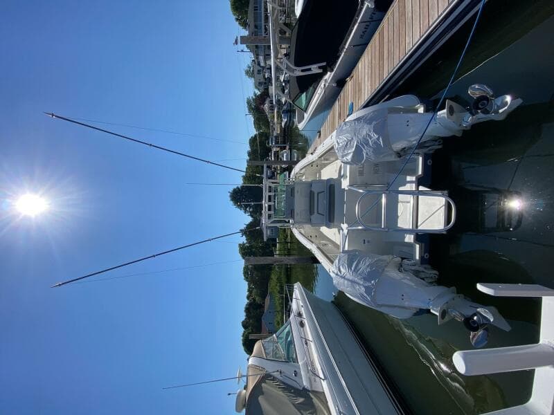 2022 World Cat 325 CC