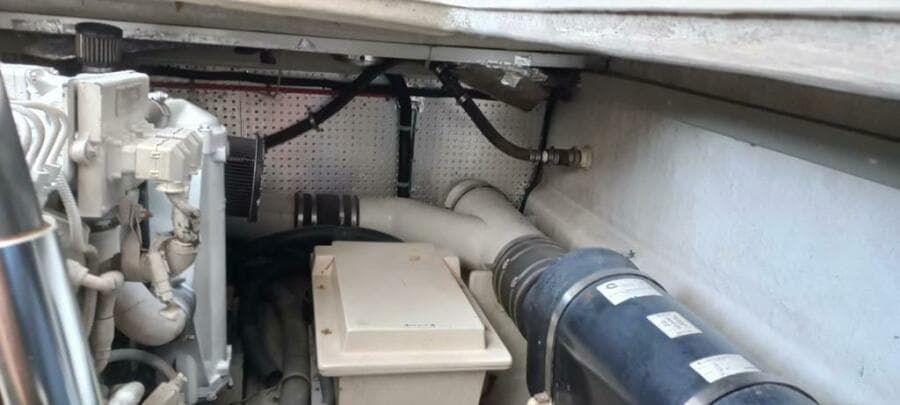 2004 Mikelson 43 Sportfisher