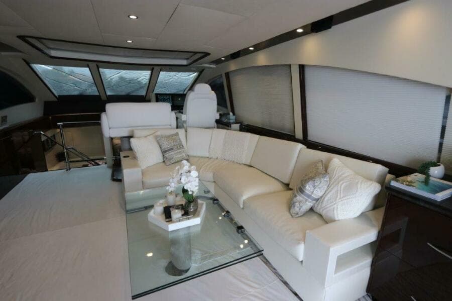 2009 Lazzara Yachts LSX 75