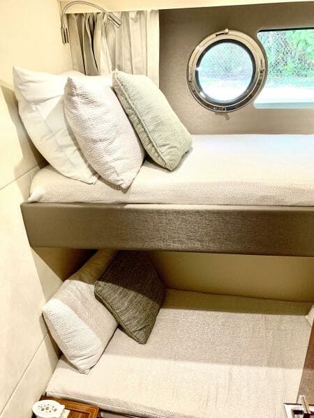 2016 Sunseeker Manhattan 65