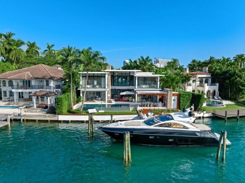 2010 Sunseeker Predator 60