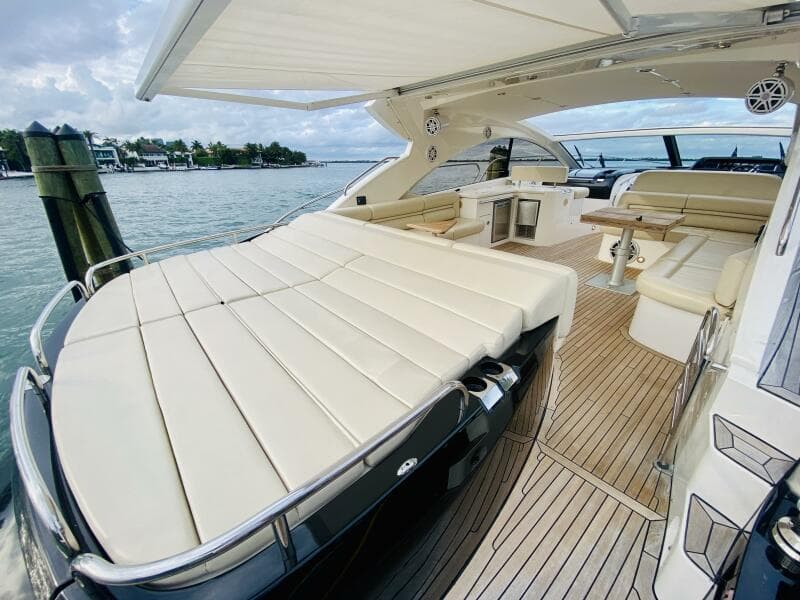 2010 Sunseeker Predator 60